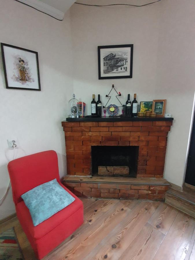 Gala Apartment Tbilisi Esterno foto